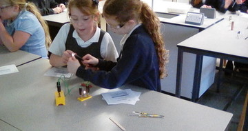 Key Stage 2 Science Pupils come to The Henry Box School